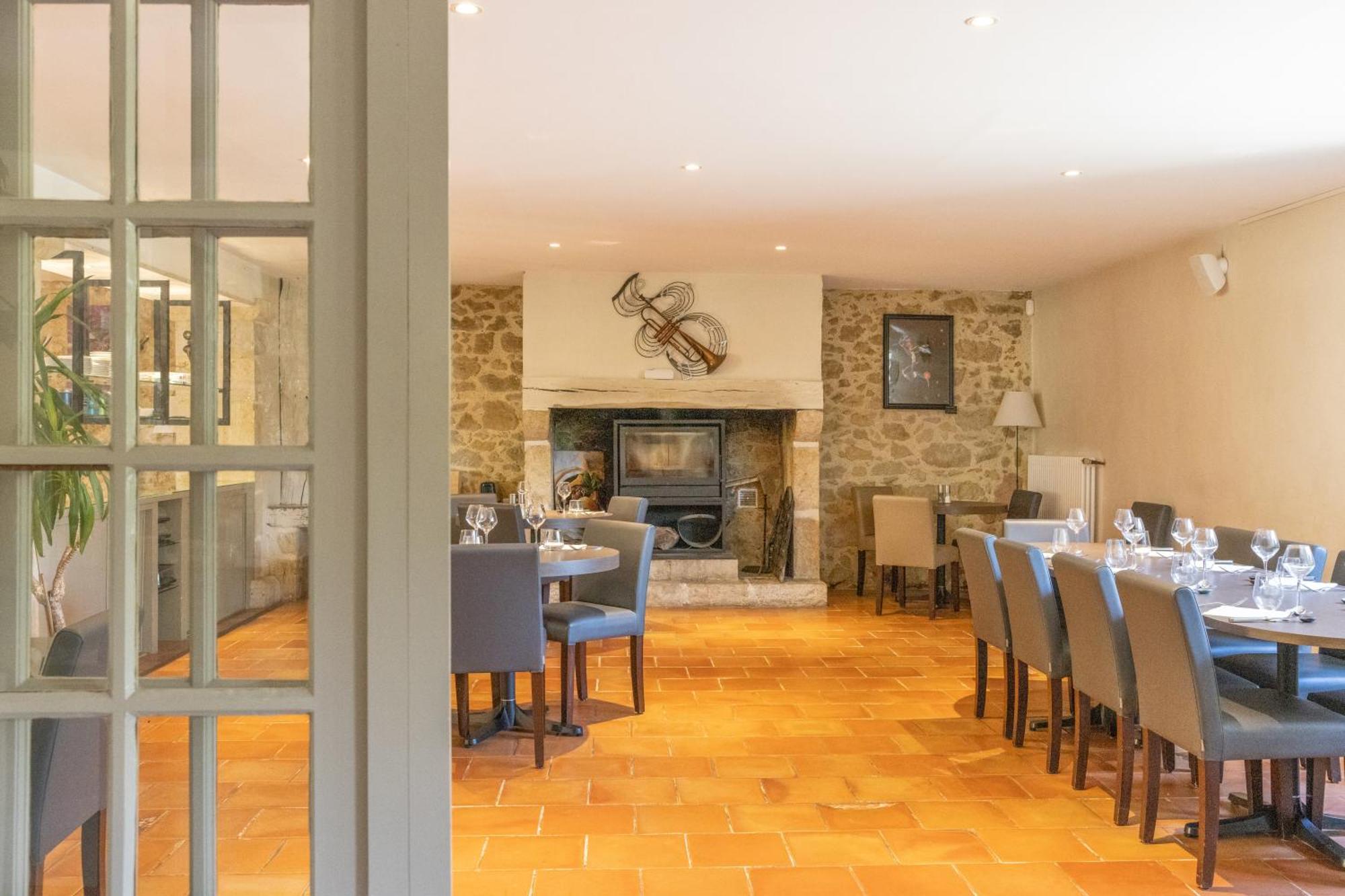 Logis La Ferme De Flaran Hotel
